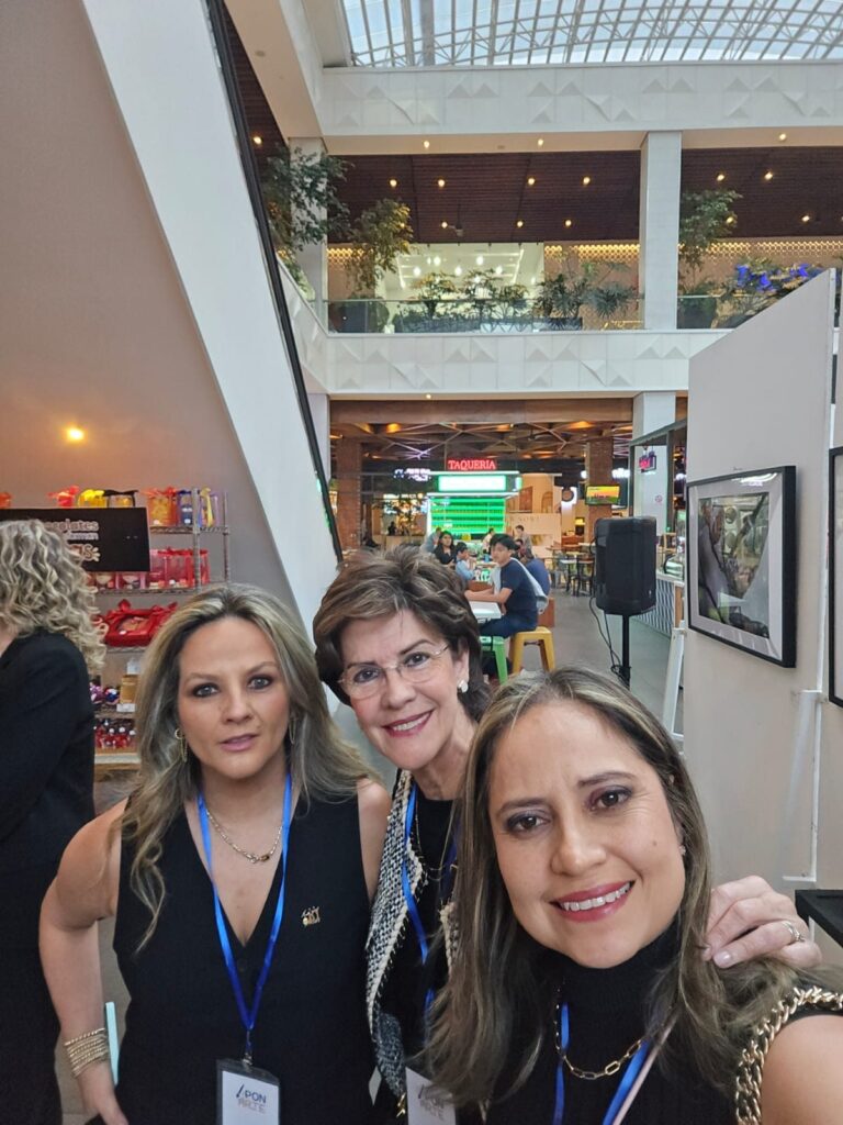 Inauguración de la exposición de PONARTE